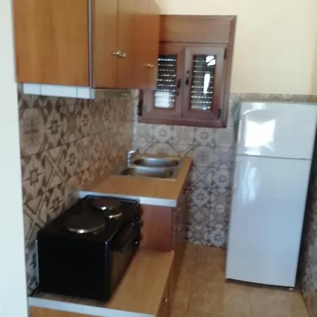 Apartment Stoudios Galini *