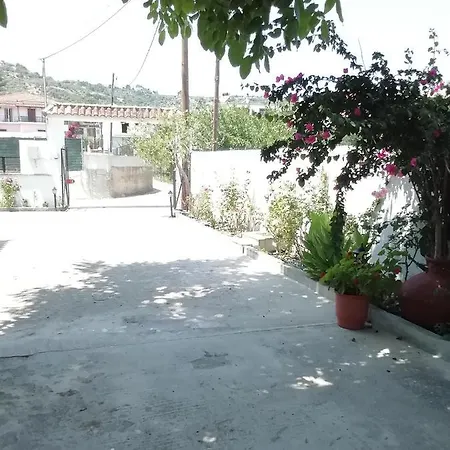 Stoudios Galini Apartment