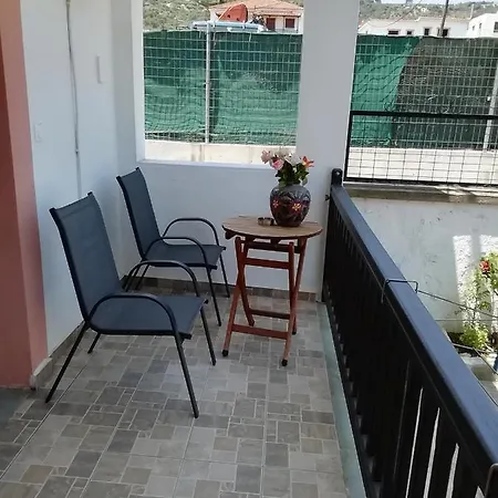 Apartment Stoudios Galini *