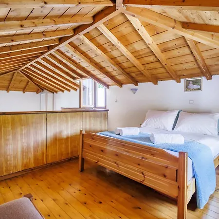 Galini Skopelos Town