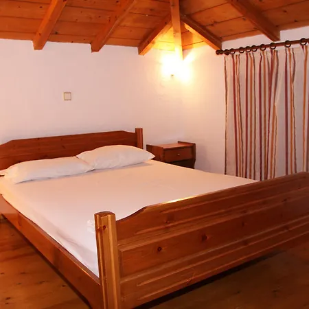 Apartment Stoudios Galini Skopelos Town