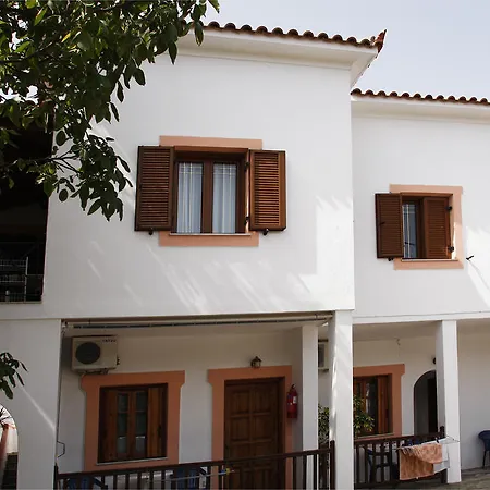 Stoudios Galini Skopelos Town