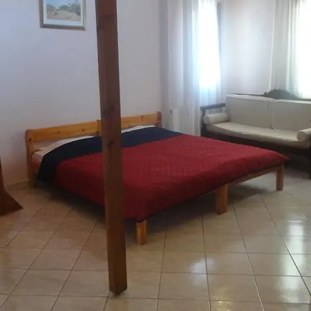 Stoudios Galini * Skopelos Town