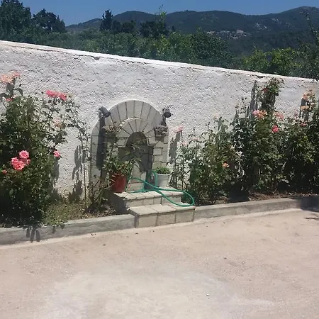 Stoudios Galini Apartment