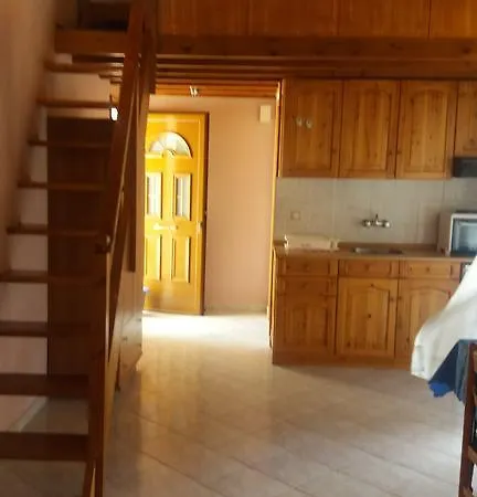Stoudios Galini Apartment *